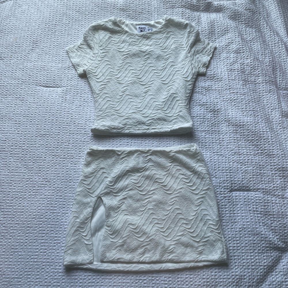 Princess polly kian set (skirt and top) size US 2